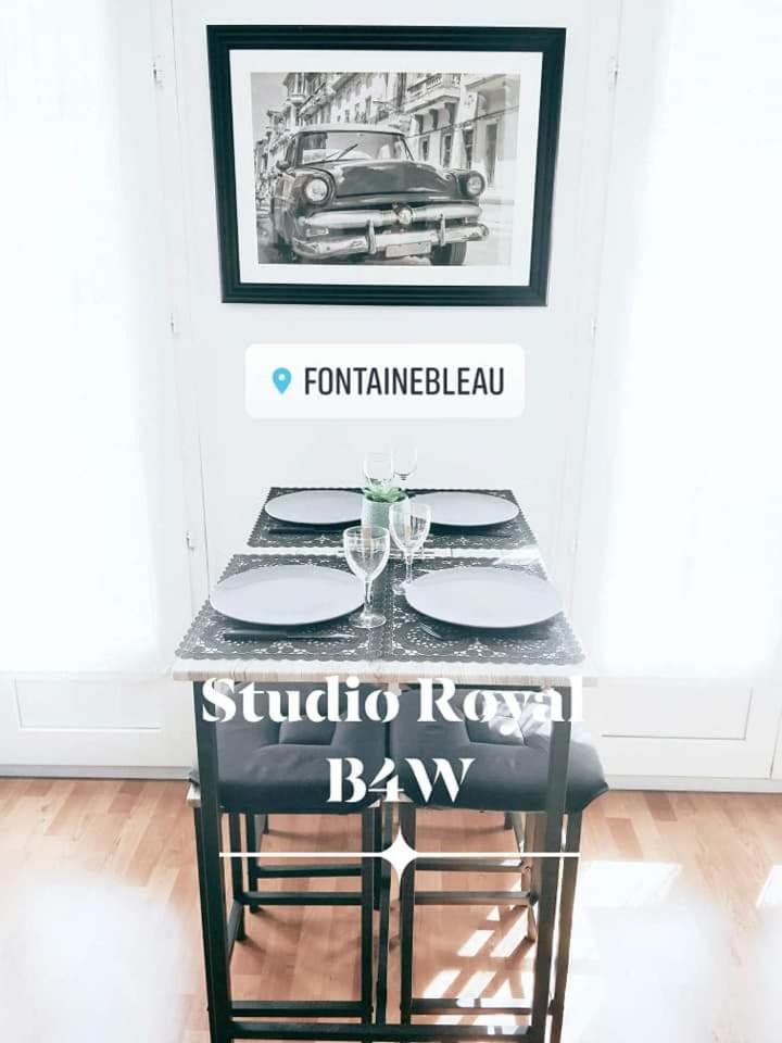 Studio Royal By Beds4Wanderlust - Place Du Marche Avec Parking Prive Fontainebleau Kamer foto